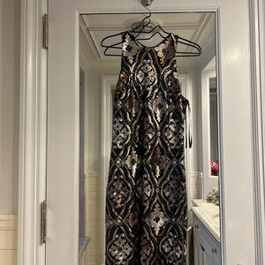 Alexia Admor Black and Gold Sequin Maxi Dress